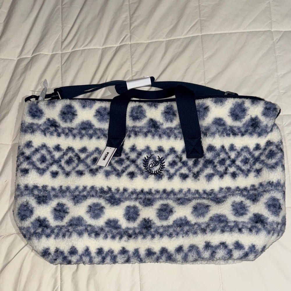 PINK Victoria's Secret Sherpa Bag